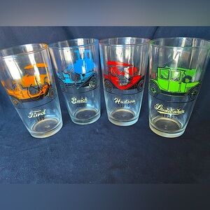 Set of 4 collectable Glasses Ford vintage cars mid century